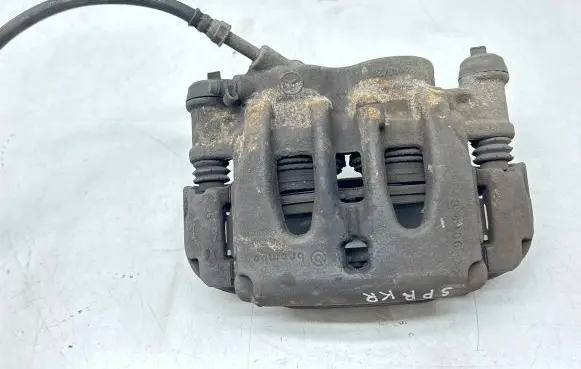 Mercedes-Benz Sprinter W906 Front brake caliper 929001