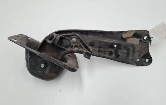 Volkswagen Golf V Rear control arm 1K0505225F 1K0505225