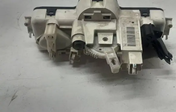Renault Megane II Climate control unit F6864450 257015 69420001