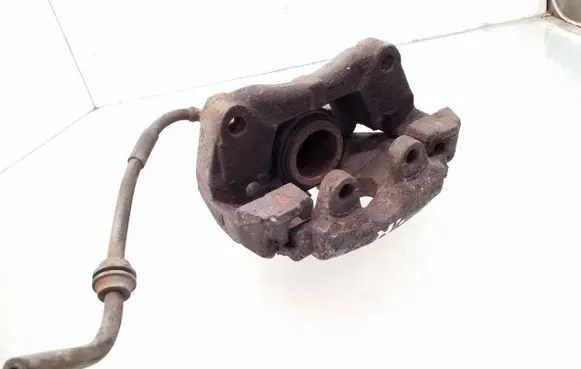 Volkswagen Transporter - Caravelle T5 Front brake caliper 7E0105A