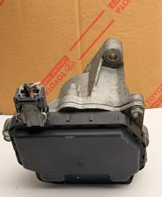 Toyota RAV 4 (XA10) Camshaft vanos timing valve 222A037013