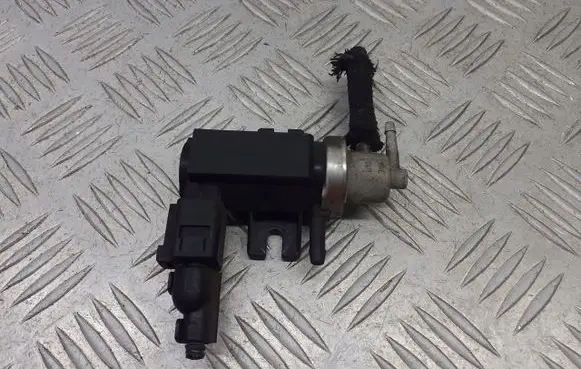 Seat Toledo II (1M) Turbo solenoid valve 1J0906627