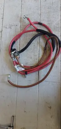 Mercedes-Benz ML W164 Positive cable (battery)