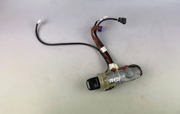 Subaru Forester SG Ignition lock 88215AE010