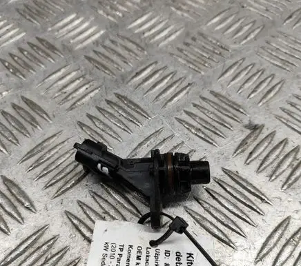 Ford Focus Camshaft position sensor CM5115K073BB