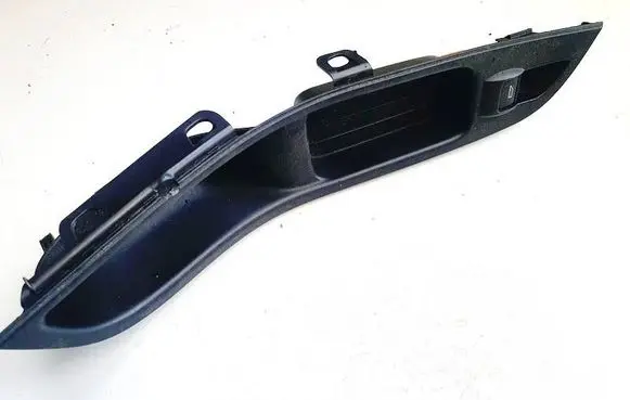 Ford Focus Electric window control switch 10073908 7373545