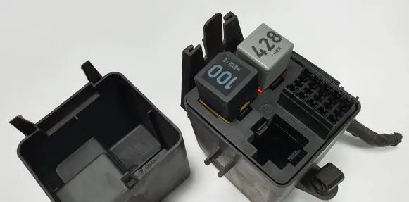 Audi TT Mk1 Fuse box set 1J0941391C