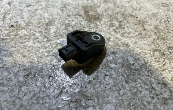 Toyota RAV 4 (XA40) Airbag deployment crash/impact sensor 8917312180 401ETR3CX