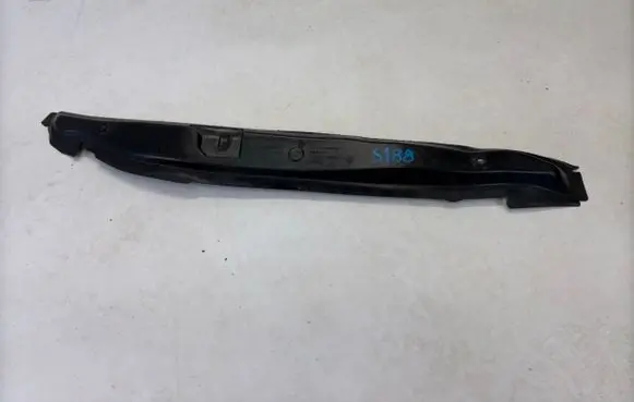 Mercedes-Benz B W247 Fender foam support/seal A2478890500 S188