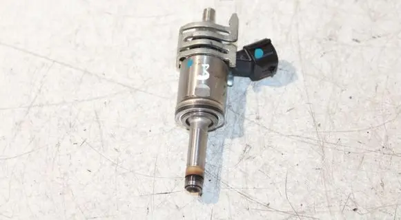 Lexus IS III XE30 Fuel injector 2325031120