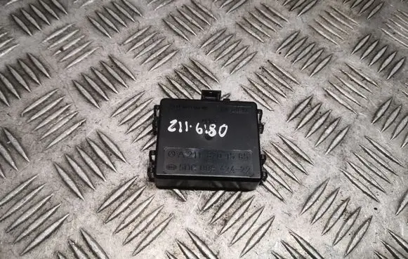 Mercedes-Benz E W211 Rain sensor 2118701585 A2118701585