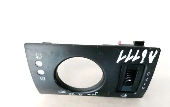 Mercedes-Benz A W169 Headlight level height control switch A1696800165