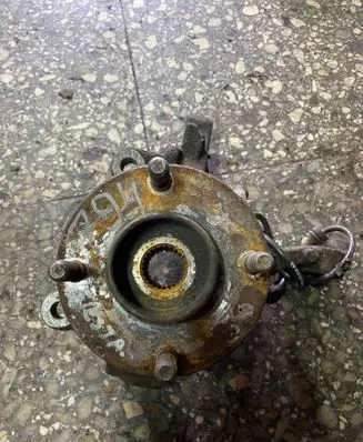 Ford Fiesta Front wheel hub
