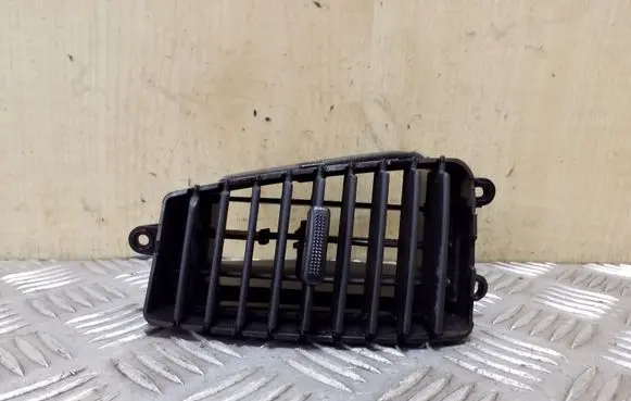 KIA Sorento Dash center air vent grill 974303E000