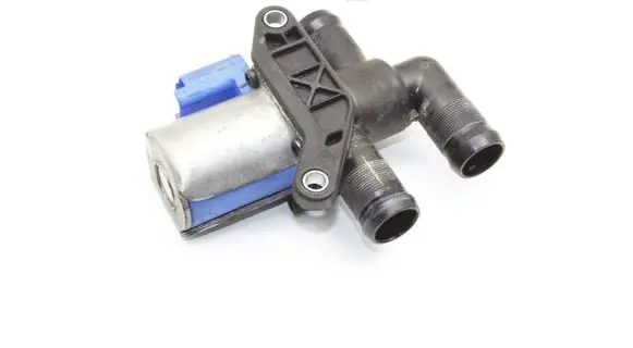 Smart ForFour II W453 Coolant heater control valve A4535000140 212301538R