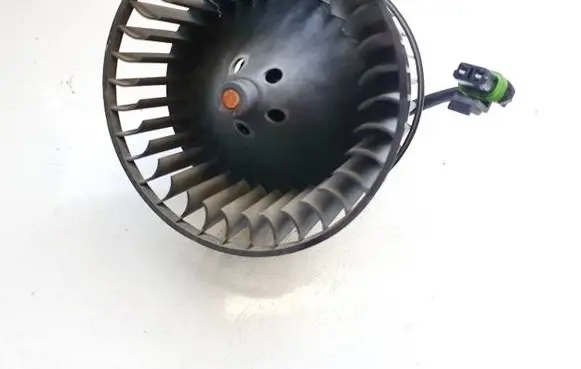 Renault Espace III Heater fan/blower 0130063507