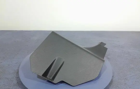 Other sill/pillar trim element
