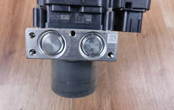 Toyota Corolla E210 E21 ABS Pump 4454002D80 0265298206 0265957117