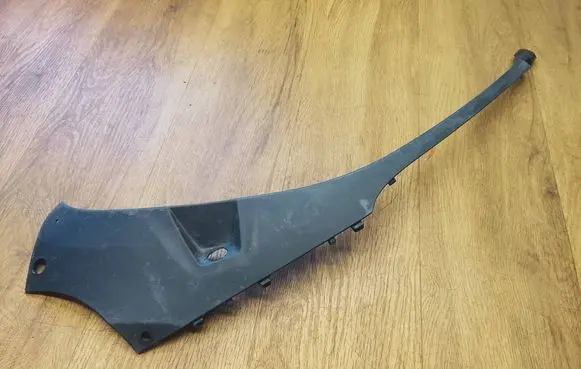 Porsche Macan (95B) Under headlight/headlamp trim 95B807174C