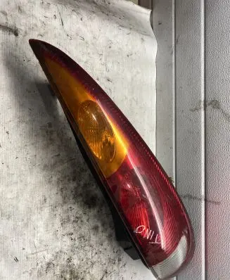 Nissan Almera Tino Rear/tail lights 9154498ECE