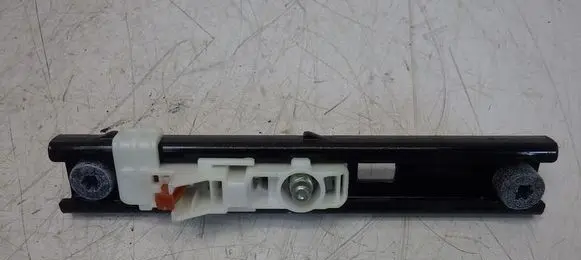 Renault Clio V Seat belt adjustment rail 878249105R