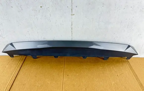 Renault Captur II Front bumper lip 620846585R