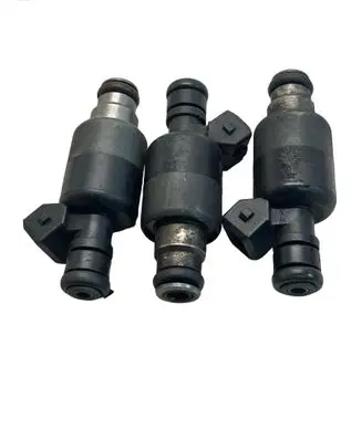 Opel Zafira A Fuel injector 17089276