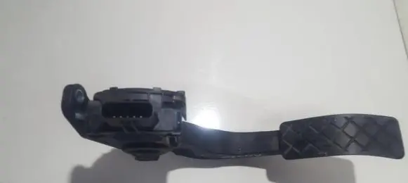 Audi A4 S4 B8 8K Accelerator throttle pedal 8k1721523 6pv009505-00