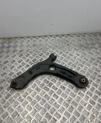 Volkswagen PASSAT B8 Front lower control arm/wishbone