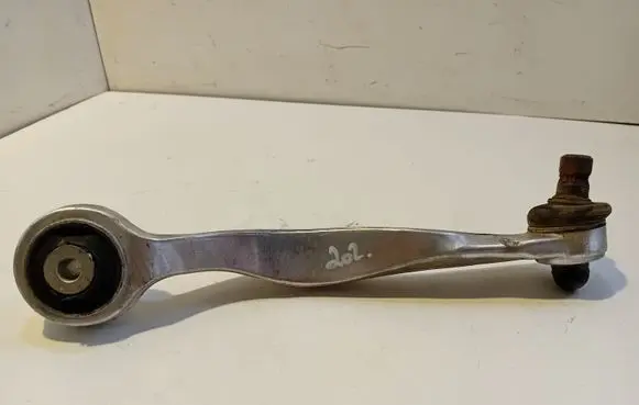 Audi A4 S4 B5 8D Front control arm 021AU6627
