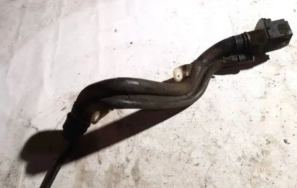Fuel tank filler neck pipe