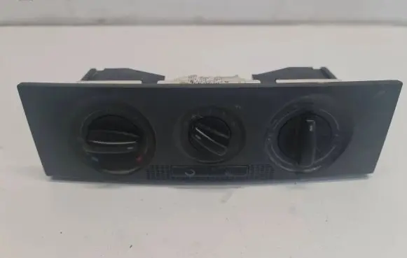 Skoda Fabia Mk1 (6Y) Climate control unit 6Y0820045B 90011176000