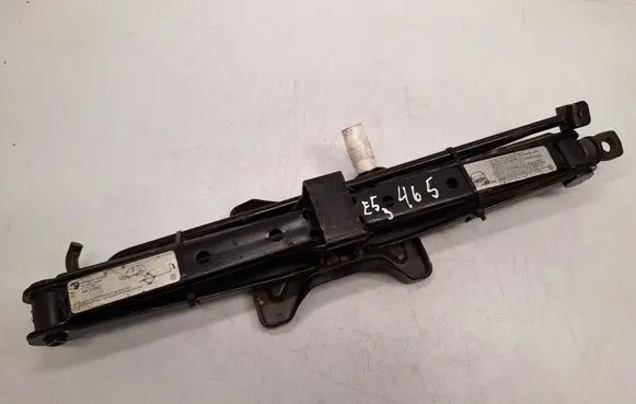 BMW X5 E53 Lift Jack 6754372 71126754372 71121095396