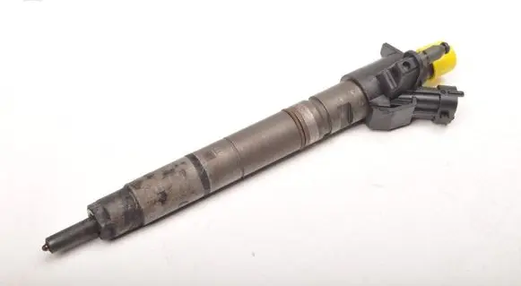 Volvo V70 Fuel injector 31272690