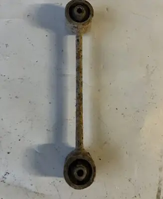 Toyota Land Cruiser (J120) Rear control arm