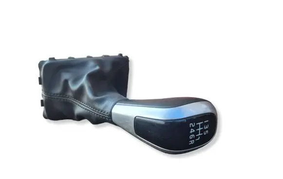Volvo S60 Gear lever shifter trim leather/knob 