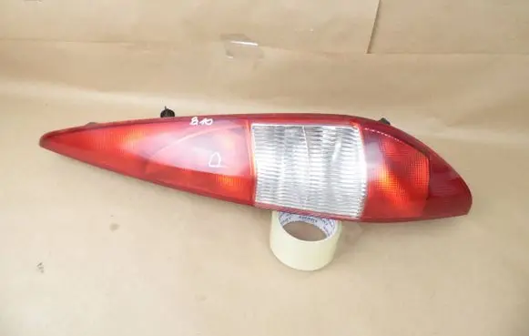 Ford Mondeo Mk III Rear/tail lights