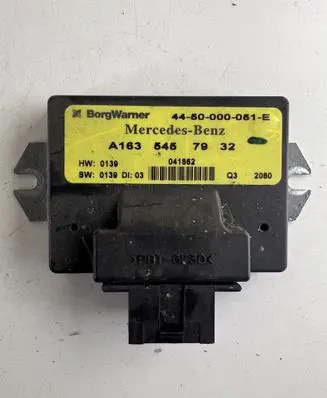 Mercedes-Benz ML W163 Transfer box differential control unit A1635457932 4450000051E 4450000051