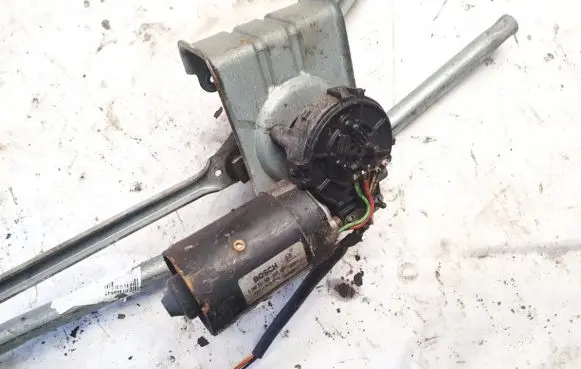 Mercedes-Benz Sprinter W901 W902 W903 W904 Wiper motor 0390241346