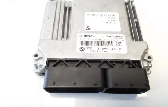 BMW X3 E83 Engine control unit/module 850637301 0281016065 8506373