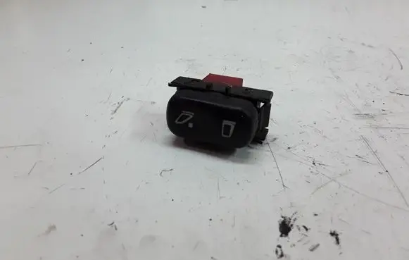 Mercedes-Benz ML W163 Wing mirror switch