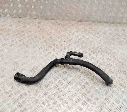 Volvo V60 Engine coolant pipe/hose 31355200 S4000238