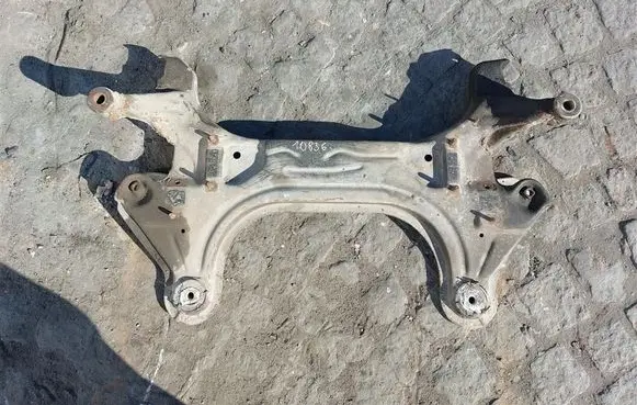Daewoo Kalos Front axle beam 