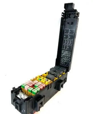 Jeep Grand Cherokee (WK) Fuse module 56050798AE ACGS1606J9653