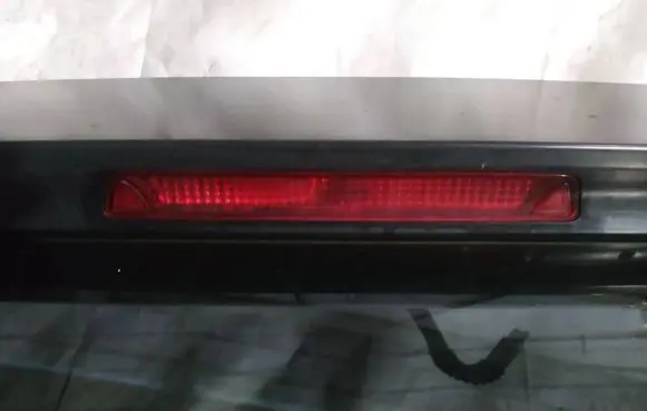 Honda FR-V Third/center stoplight
