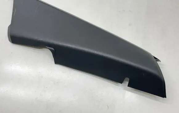 Volvo XC40 (C) pillar trim 632160091 S12538676
