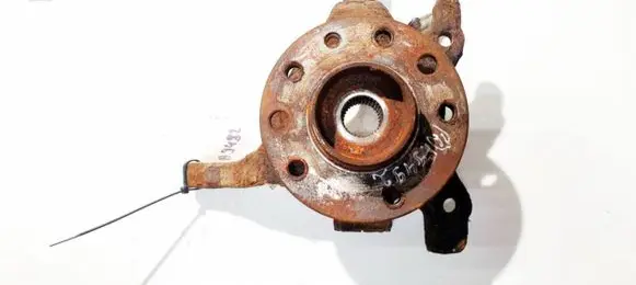 Opel Zafira A Front wheel hub