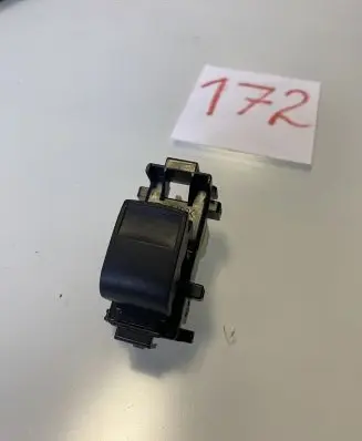 Toyota RAV 4 (XA40) Electric window control switch 1928299