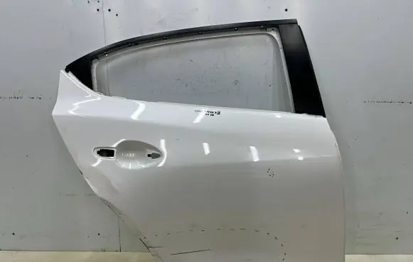 Mazda 3 III Rear door BJS772010