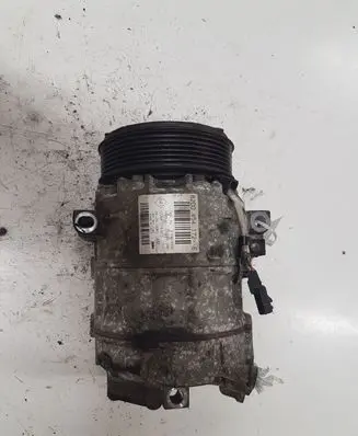 Opel Vivaro Air conditioning (A/C) compressor (pump) 8200454172E 073152760637